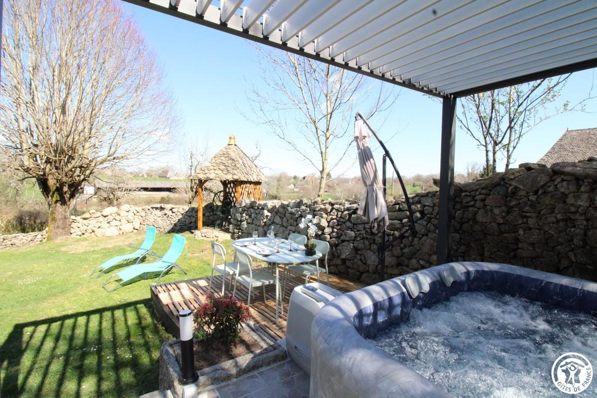 location chalet thiezac