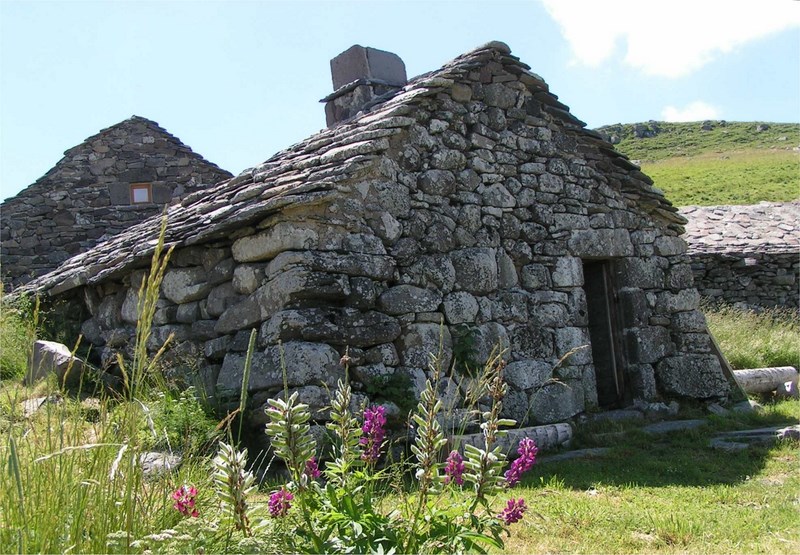 Buron Buron De La Fumade Vieille 7017 à Saint Jacques Des Blats - Buron