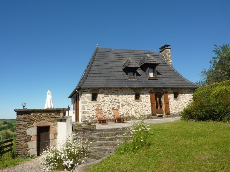 photo 0