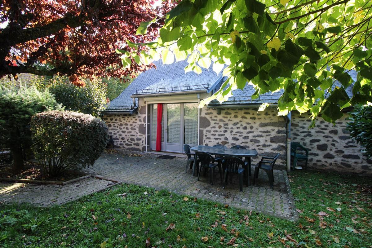 photo 0