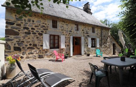 G&icirc;te n&deg;291 Antignac - Cantal - photo
