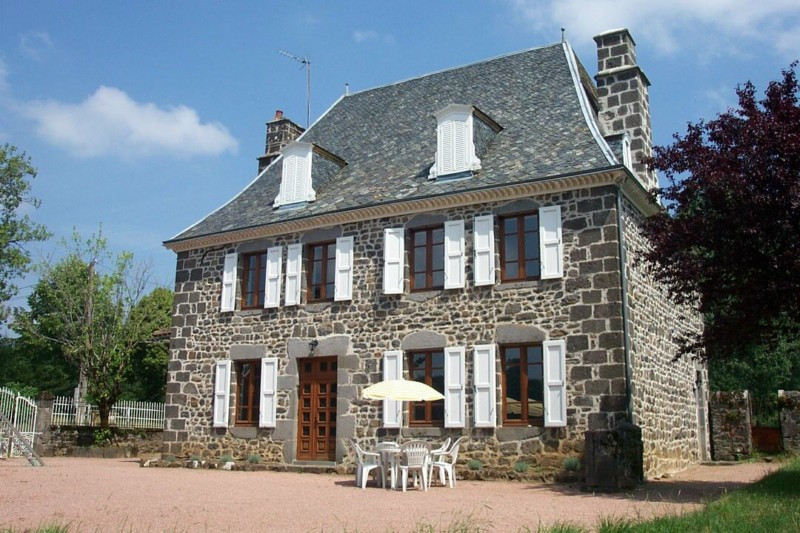 photo 0