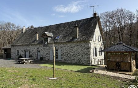 G&icirc;te n&deg;50211 Condat - Cantal - photo
