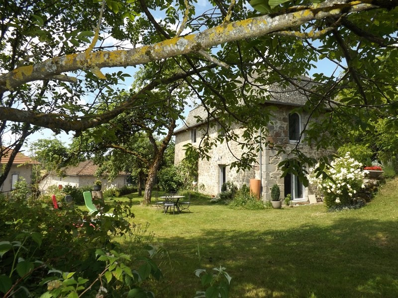 photo 0