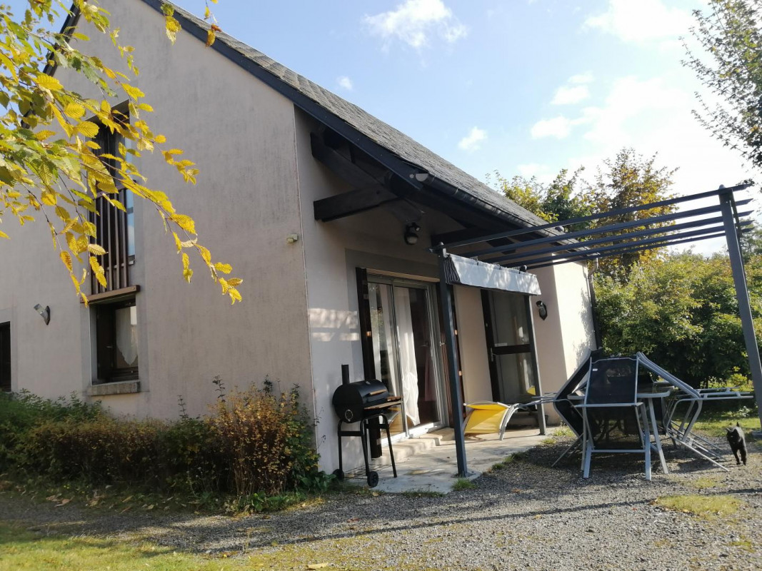 photo 0