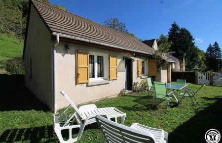 G&icirc;te n&deg;596 Saint-Chamant - Cantal - photo