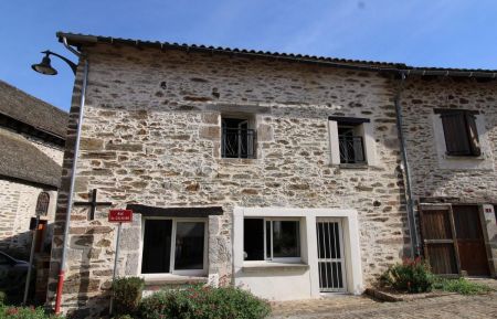 G&icirc;te n&deg;176 Leynhac - Cantal - photo