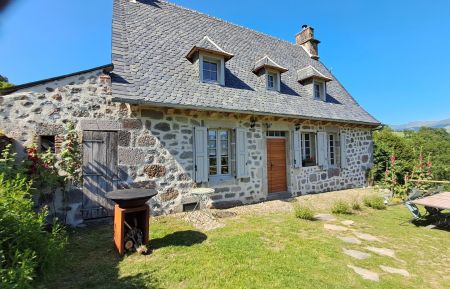G&icirc;te n&deg;131 Thi&eacute;zac - Cantal - photo
